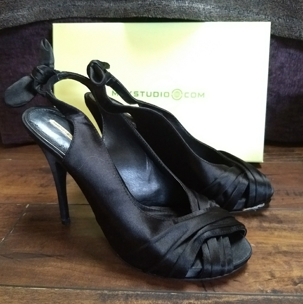 Max Studio Esthera shoes (minor repairs)